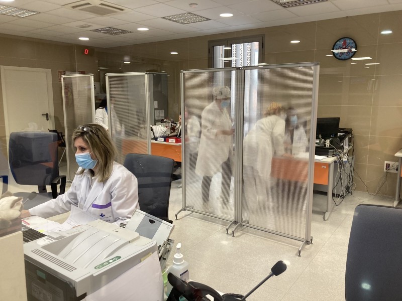 <span style='color:#780948'>ARCHIVED</span> - Death toll rises as new cases fall: Valencia Covid update February 8