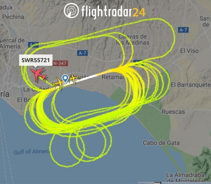 <span style='color:#780948'>ARCHIVED</span> - The mysterious case of the plane that repeatedly circled Almeria yesterday
