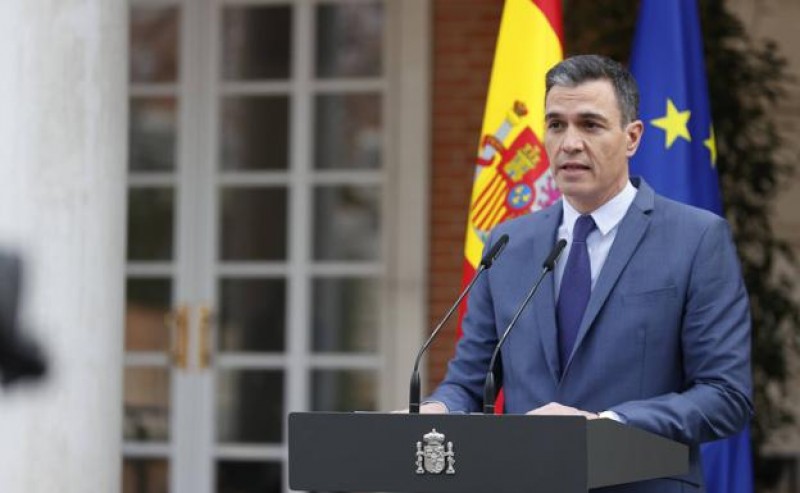 <span style='color:#780948'>ARCHIVED</span> - Spain condemns attack on Ukraine as EU announces massive sanctions against Russia