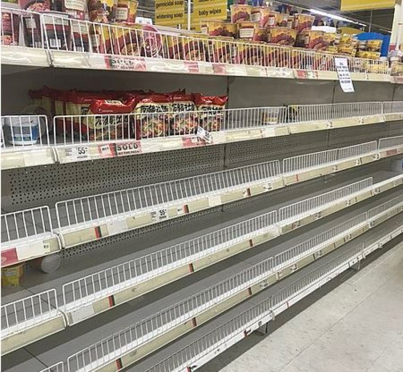 <span style='color:#780948'>ARCHIVED</span> - Supermarkets in Spain may ration purchases in case of shortages