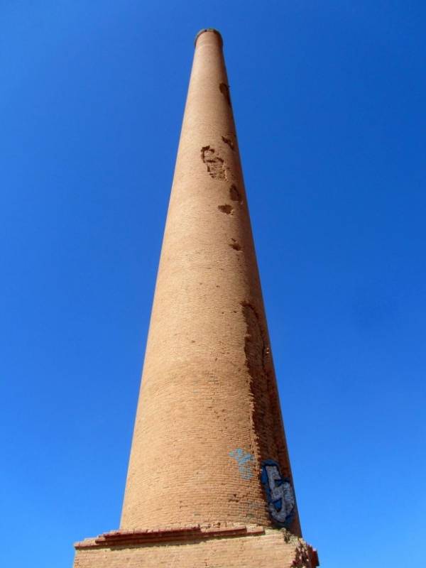 <span style='color:#780948'>ARCHIVED</span> - Historic industrial chimney to be restored in Aguilas