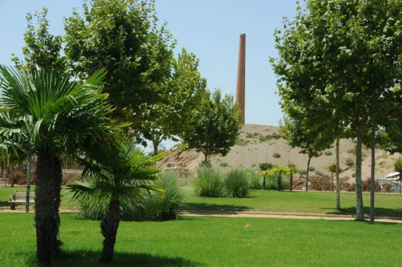 <span style='color:#780948'>ARCHIVED</span> - Historic industrial chimney to be restored in Aguilas