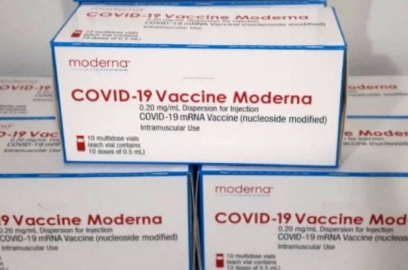 <span style='color:#780948'>ARCHIVED</span> - Moderna Covid vaccine in Spain withdrawn due to mosquito contamination