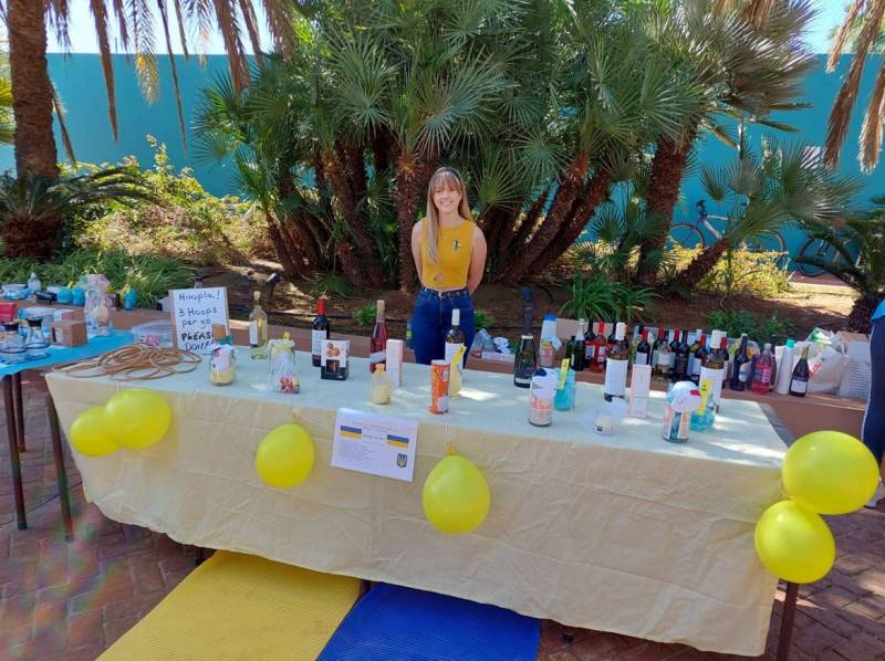 <span style='color:#780948'>ARCHIVED</span> - Expat padel tennis fundraiser in Mar de Cristal collects over 3,000 euros for Ukraine