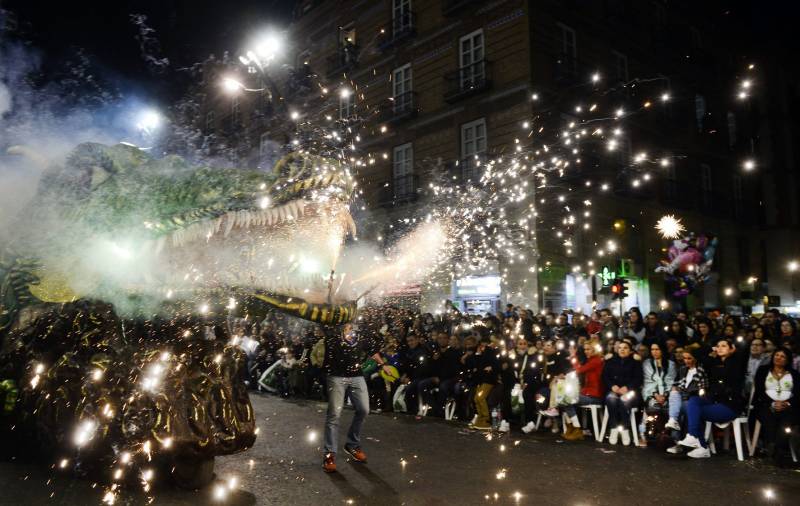 <span style='color:#780948'>ARCHIVED</span> - Burial of the Sardine parade in Murcia city attracts around one million people