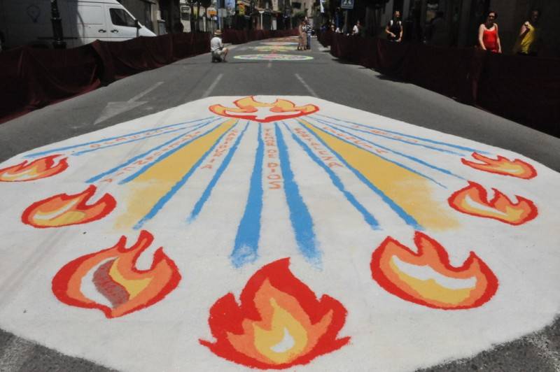 <span style='color:#780948'>ARCHIVED</span> - Until June 19, Moros y Cristianos and Corpus Christi fiestas in Archena