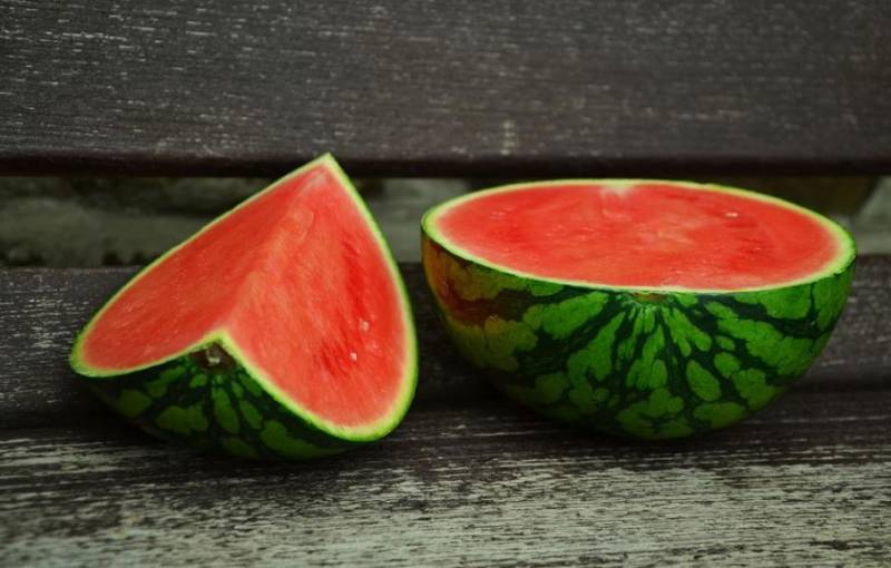 <span style='color:#780948'>ARCHIVED</span> - Spanish heatwave pushes watermelons to record prices