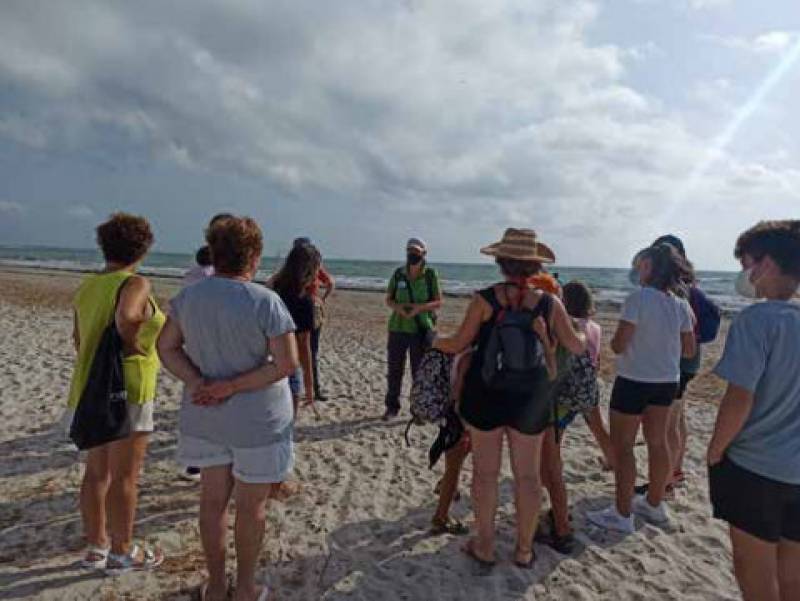 <span style='color:#780948'>ARCHIVED</span> - August 12 Free guided walk on the beaches of San Pedro del Pinatar