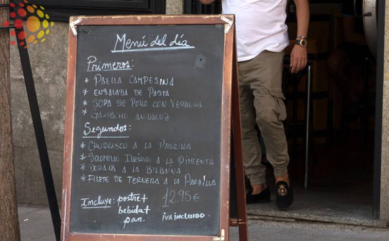 <span style='color:#780948'>ARCHIVED</span> - Grubs up: Menu del Dia prices shoot up all across Spain