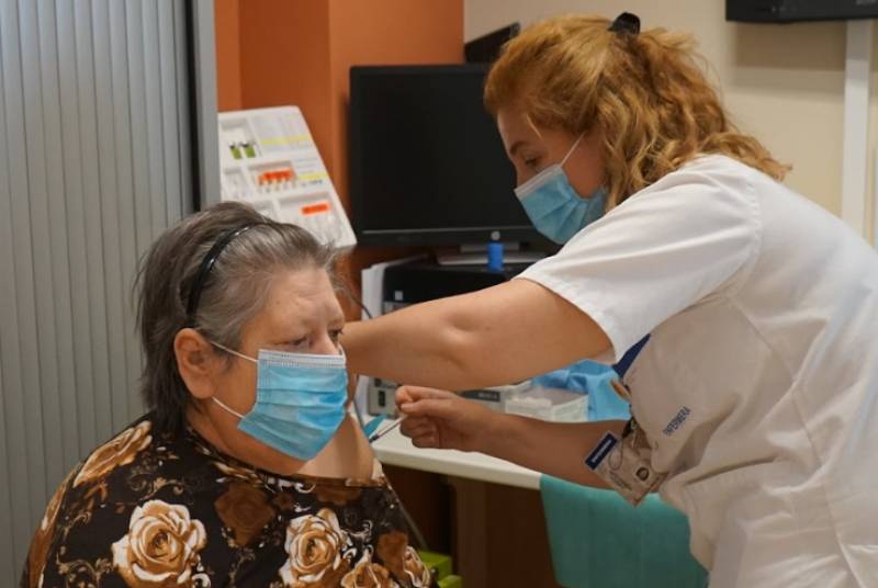 <span style='color:#780948'>ARCHIVED</span> - Murcia will offer joint flu and Covid jabs to over-60s