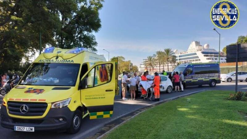 <span style='color:#780948'>ARCHIVED</span> - Cruise passenger, 76, hospitalised after being run over in Seville