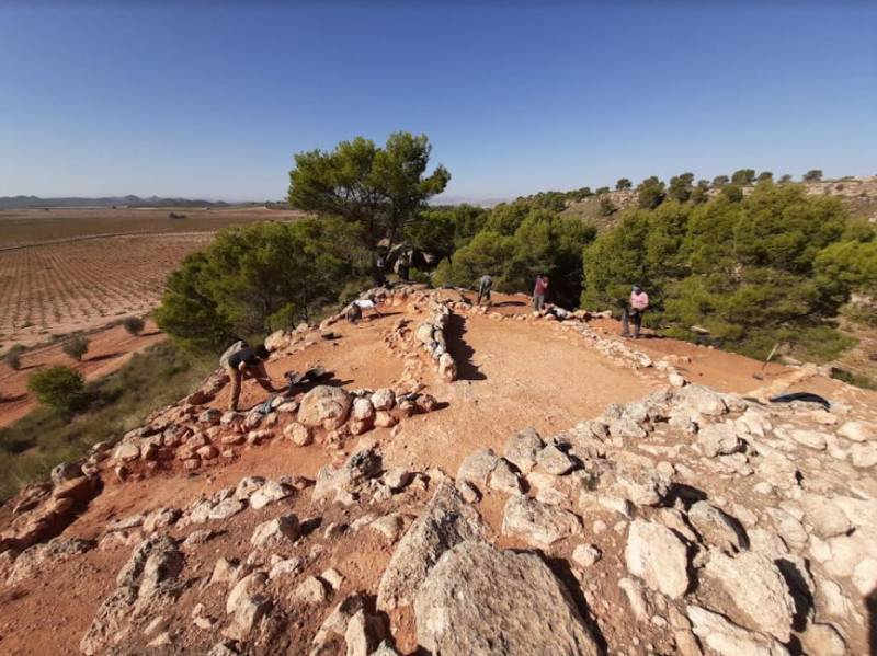 Archaeological dig begins 4,000-year-old at Bronze Age site in Jumilla