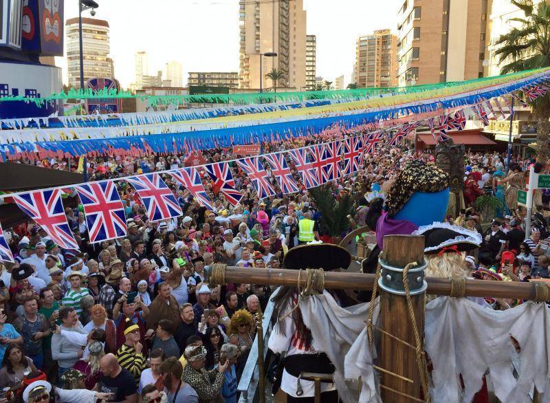<span style='color:#780948'>ARCHIVED</span> - November 17: More than 30,000 Brits expected to take part in Benidorm Fancy Dress Party 2022
