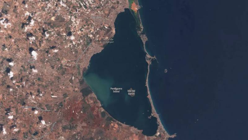 Why are the Mediterranean Sea and the Mar Menor changing colour?