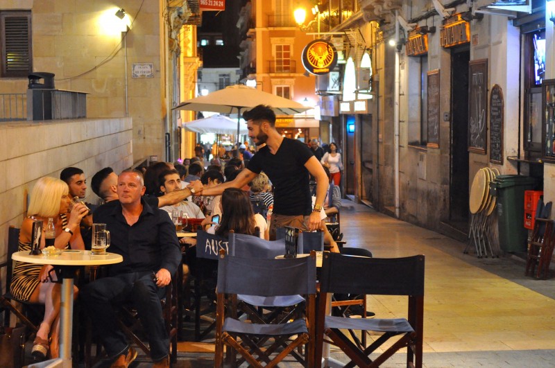 Nightlife in El Barrio, Alicante City