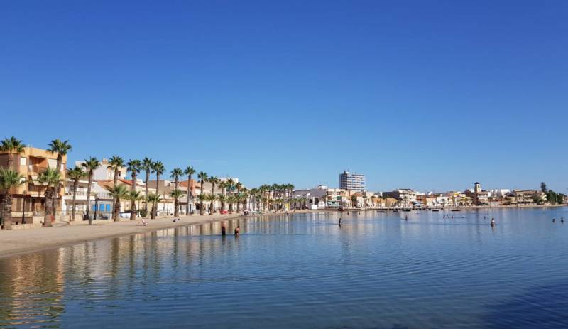 <span style='color:#780948'>ARCHIVED</span> - January 14 Free guided tour on the tourist train of Los Alcazares