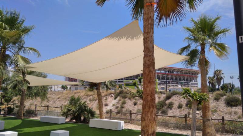 What do I have to do to install an awning in Spain? Tecnitoldo explains...