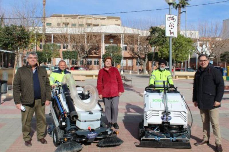 <span style='color:#780948'>ARCHIVED</span> - New lean, green street cleaning machines for Jumilla