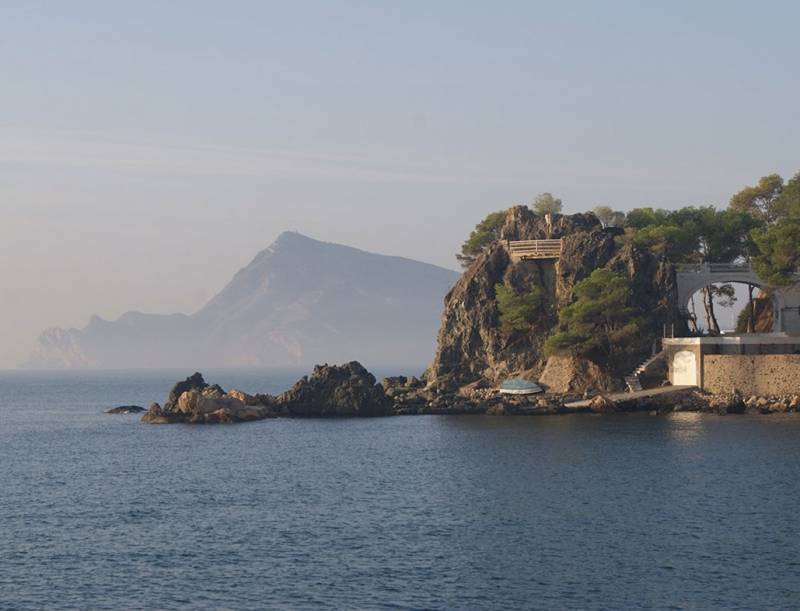 <span style='color:#780948'>ARCHIVED</span> - Breathtaking Bay of Altea trail joins prestigious network of Blue Paths in Spain