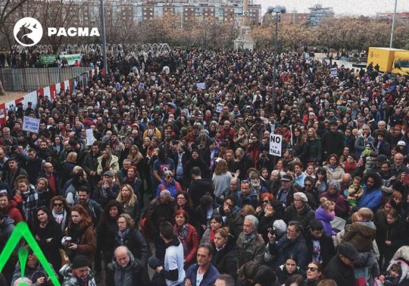 <span style='color:#780948'>ARCHIVED</span> - Protests halt plans to fell 1,000 trees to make way for Madrid metro expansion