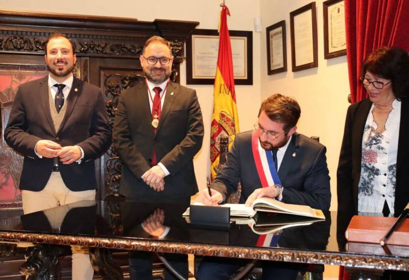 Lorca becomes officially twinned with the French town of Vias