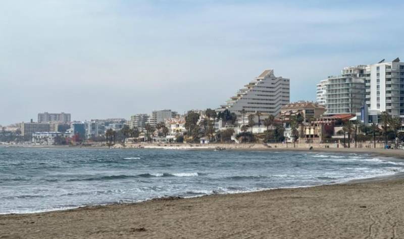 Benalmadena beaches only open on weekends from now until July