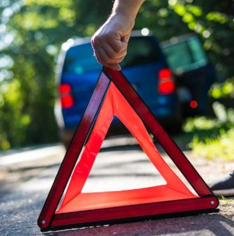! Murcia Today archived Spain Considers Scrapping Warning Triangles