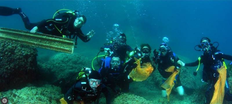 <span style='color:#780948'>ARCHIVED</span> - Military debris to be removed from the Mar Menor for the first time ever