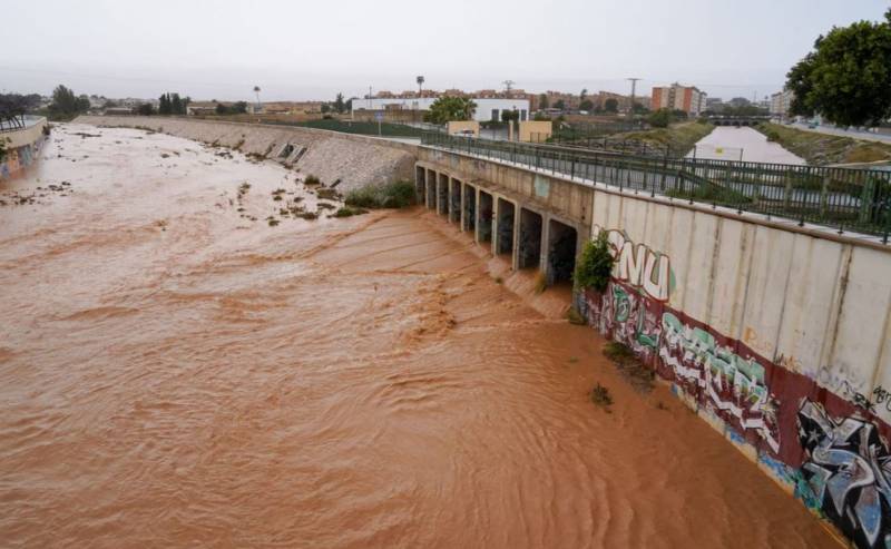 Torrential rain leaves flooding across Murcia as Emergency Risk Plan activated