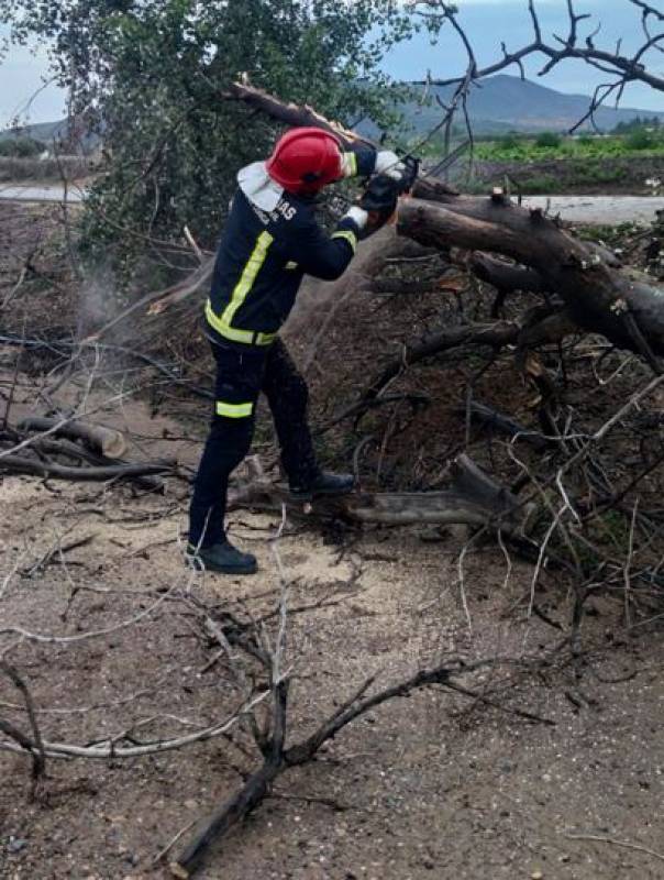 Flash flooding and destructive hailstorms continue in Murcia