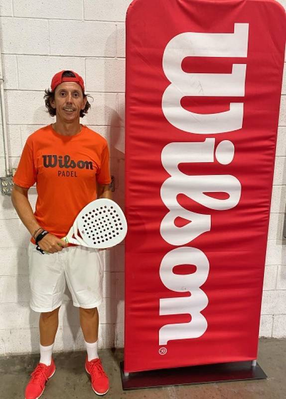 Club MMGR Director of Padel travels to Chicago, Illinois to train and certify new padel coaches