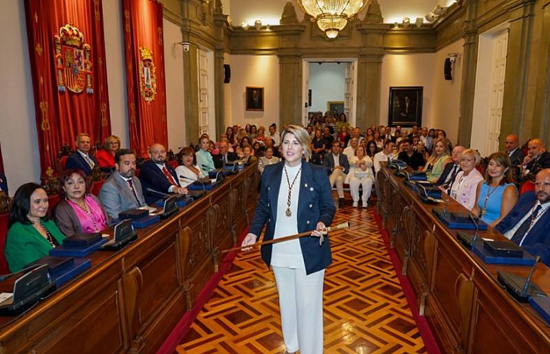 Noelia Arroyo begins a second term as Mayoress of Cartagena