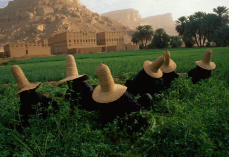 Until July 20 Colores del Mundo open-air photography exhibition in Cartagena