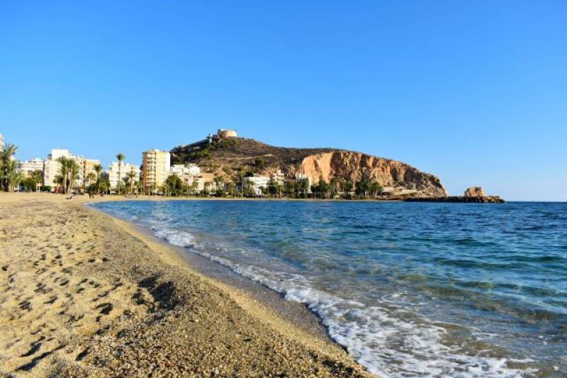 Aguilas beaches of La Colonia and Poniente closed until further notice due to waste water spill
