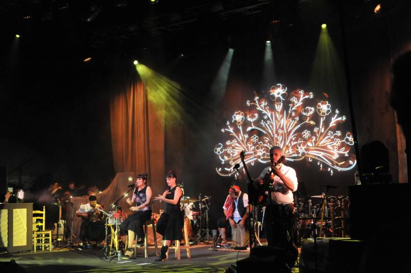 Rozalen goes back to her roots at Mar de Musicas