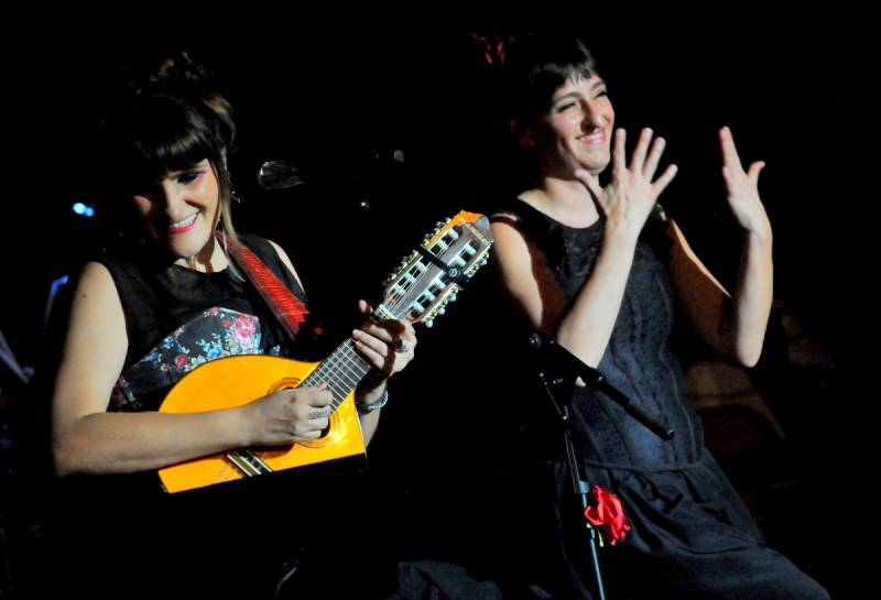 Rozalen goes back to her roots at Mar de Musicas