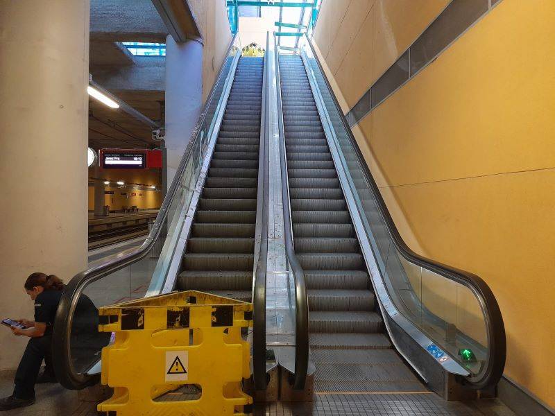Disgruntled passengers slam inadequate Cadiz Cercanias train facilities