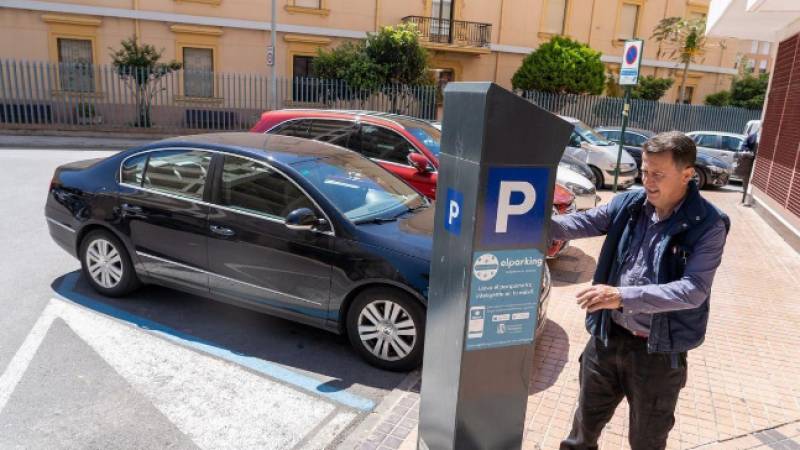 Free parking begins in Cartagena blue zones