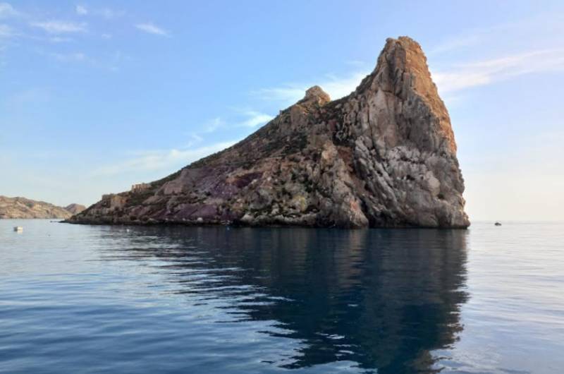 New archaeological dig begins on the Isla del Fraile in Aguilas