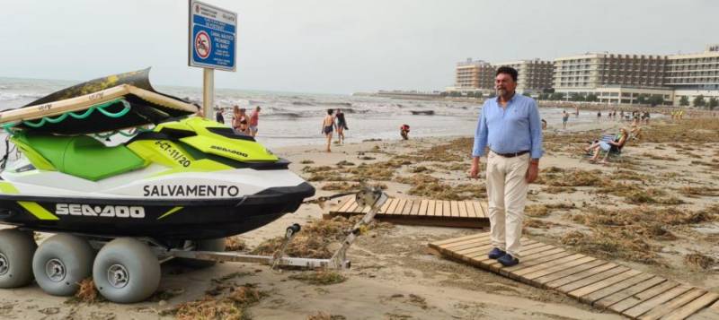 Alicante storm does nothing to dampen tourism