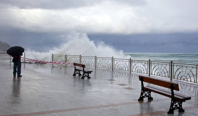 Spain braced for Storm Ciaran: Weather forecast October 30-November 2