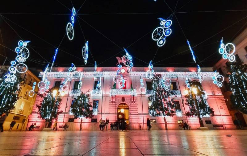 When the Christmas lights are turned on in Andalucia: Xmas guide to all 8 provincial capital cities