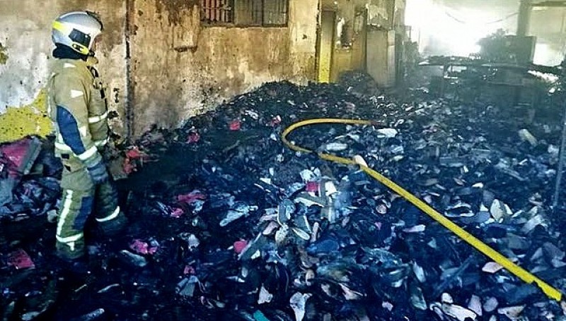 <span style='color:#780948'>ARCHIVED</span> - Elche shoe factory burns down in Alicante province