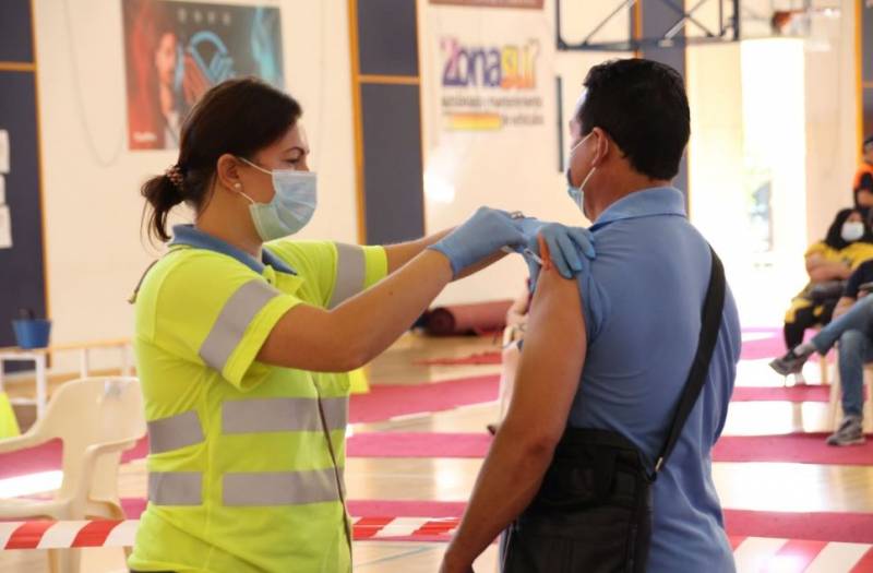 Murcia makes flu and Covid jabs available on request to everyone 
