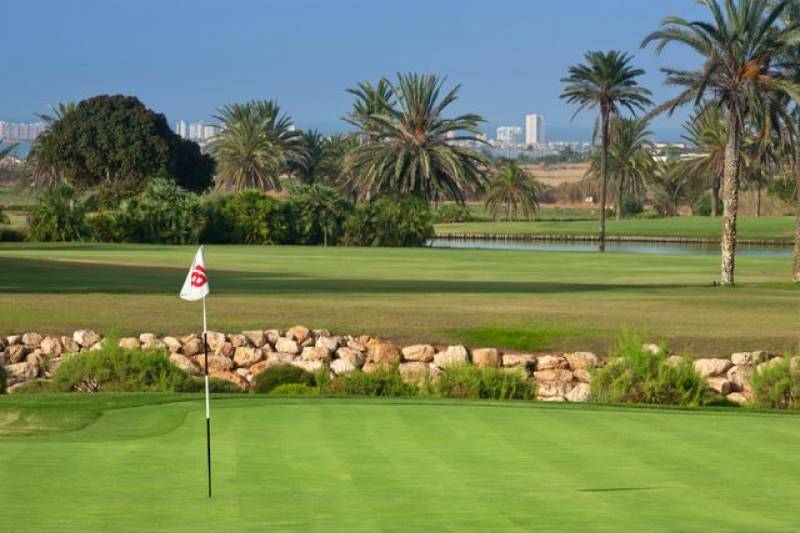 Murcia has 3 golf courses among the Top 50 in Spain... find out which ones