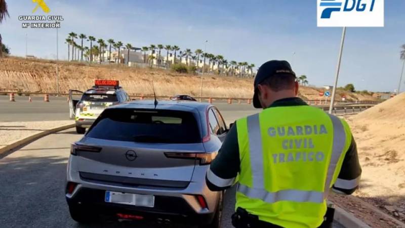 Belgian driver arrested for doubling the speed limit on Orihuela Costa motorway