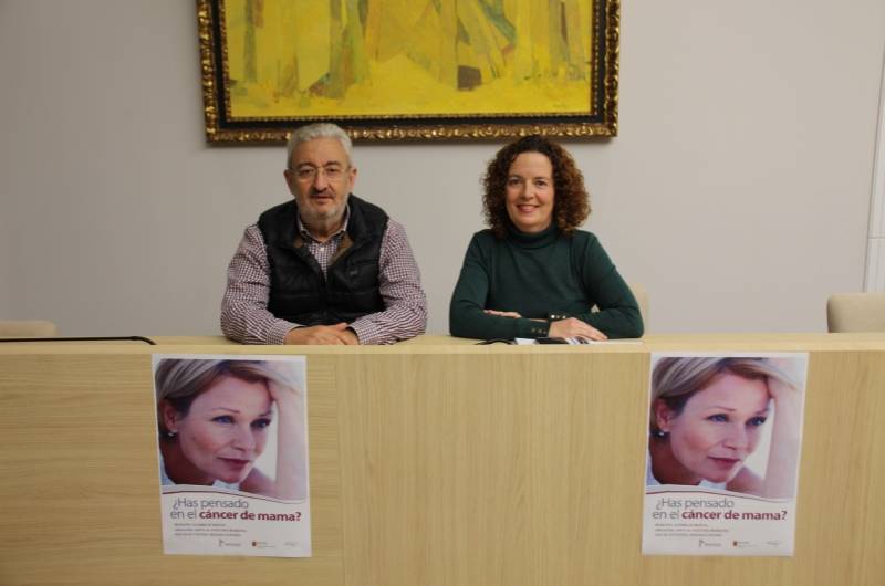 Breast cancer prevention campaign launched in Alhama de Murcia