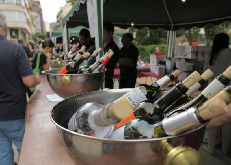 April 7 Closing fair of the annual wine and tapas route in Yecla