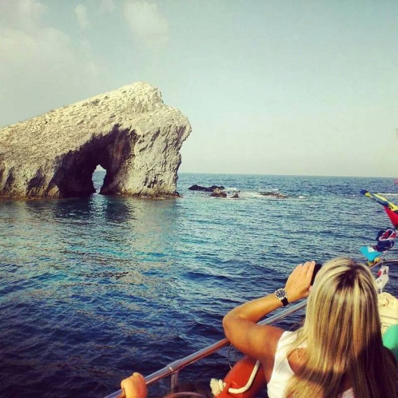 Until September 15 Boat tours of Isla Grosa in the Mediterranean off the coast of La Manga