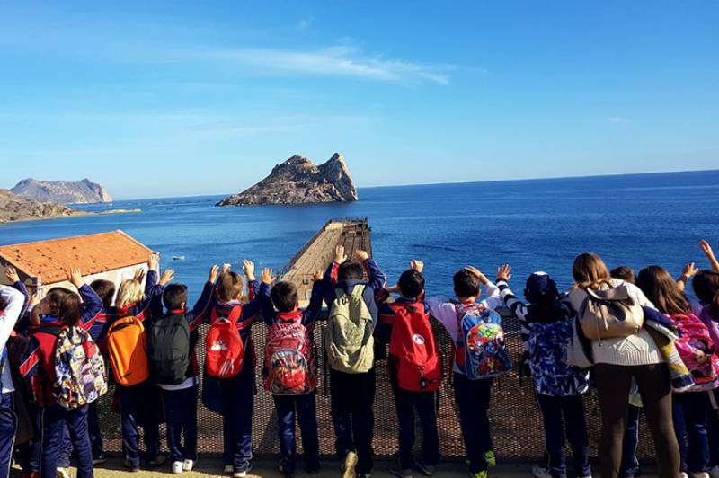 Throughout October, Free guided tours in Aguilas with qualified guide Anabel López Belmonte